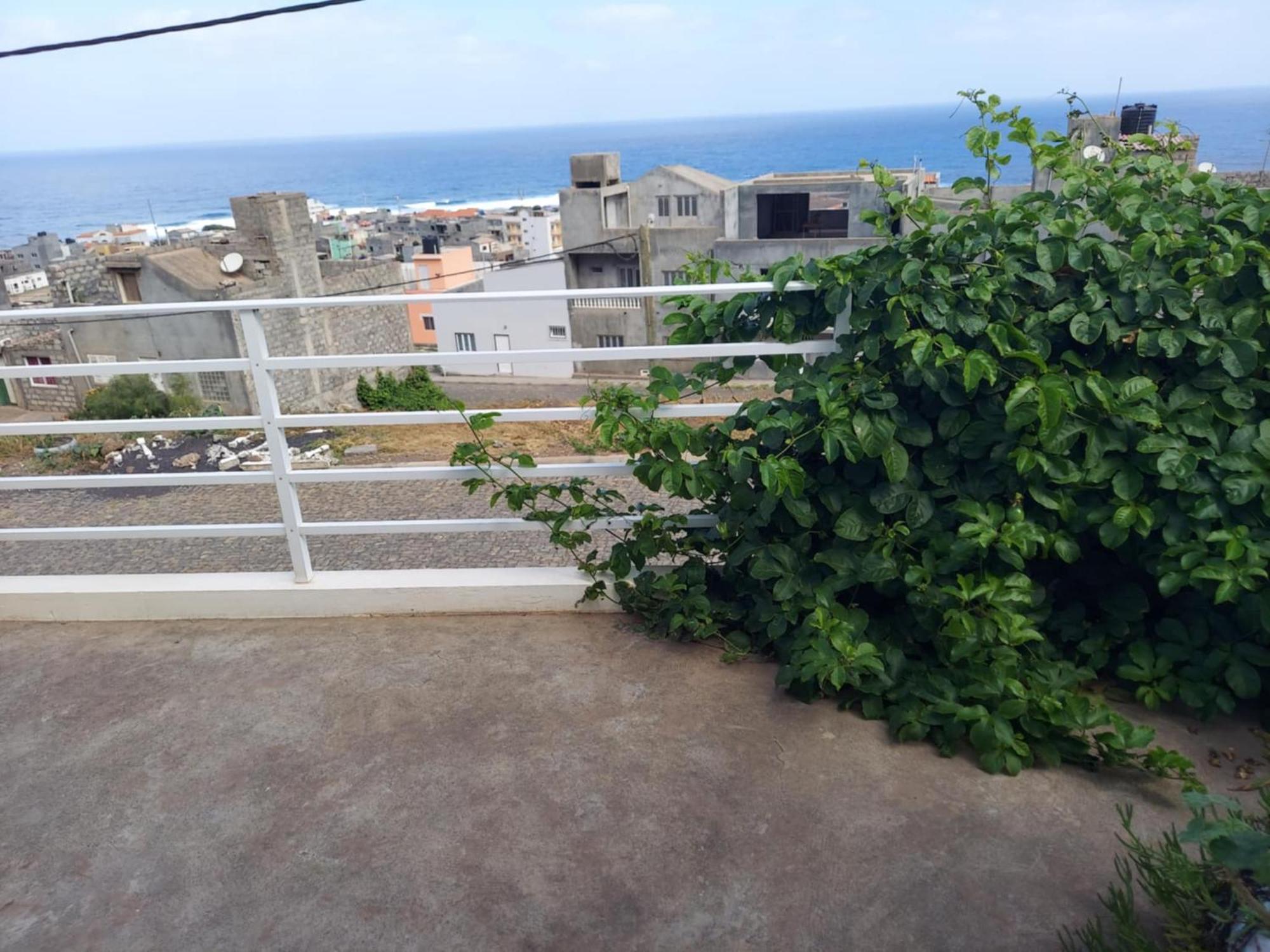Chez Jumpy Hotel Ponta Do Sol Exterior photo